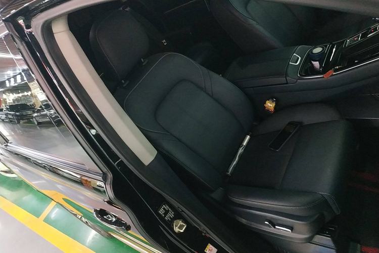 Used GAC Trumpchi M8 2021 Lingxiu Series 390T Flagship Edition
