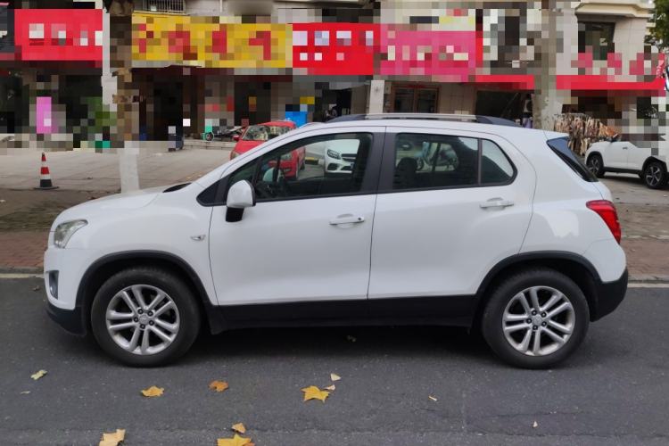 Used Chevrolet Trax 2016 1.4T Manual Two-Wheel Drive Comfort Version with Sunroof