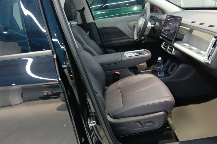 Used Leapmotor B10 2025 510 Joyful Edition
