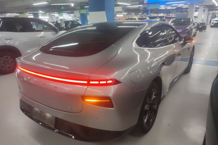 Used XPeng P7 2022 670E+
