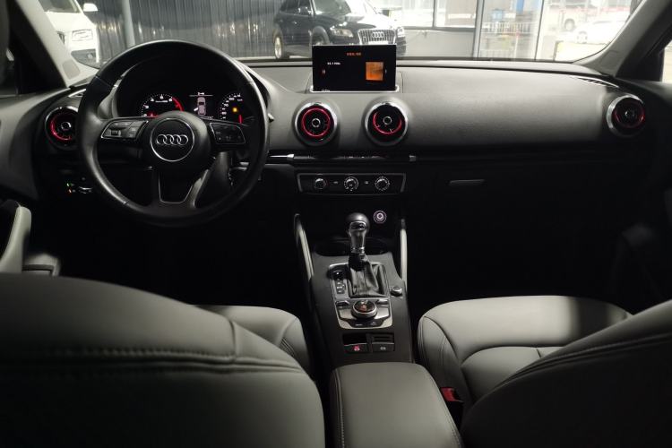 Used Audi A3 2018 30th Anniversary Edition Sportback 35 TFSI Fashion Model