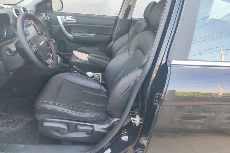 Used Haval H6 2016 Upgraded Model 1.5T Automatic Two-Wheel Drive Elite Version