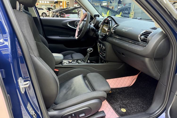 Used  Clubman 2016 Updated 1.5T COOPER Geek Edition