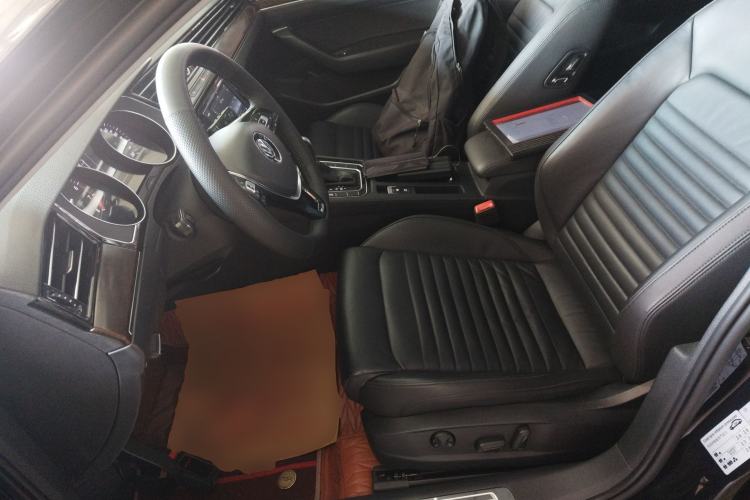 Used Volkswagen Magotan 2019 330TSI DSG Leading Model China VI Standard