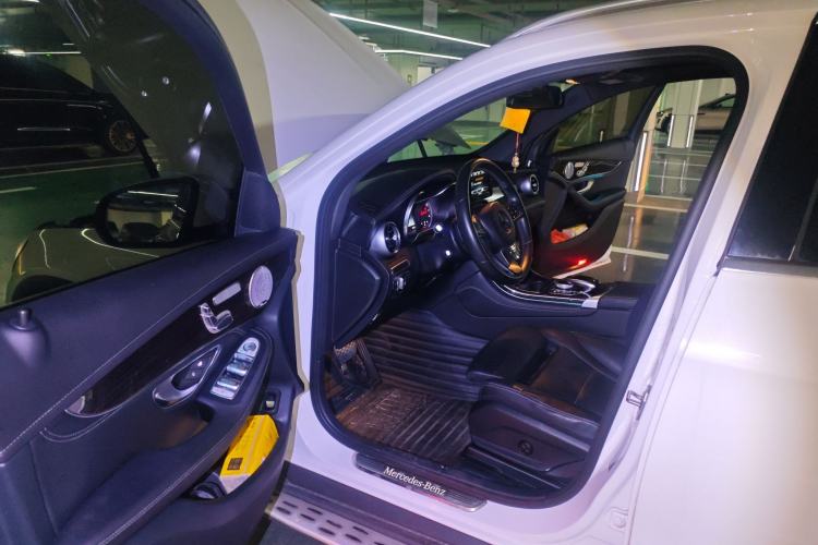 Used Mercedes-Benz GLC 2016 GLC 260 4MATIC Dynamic Edition