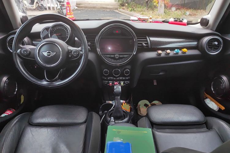 Used MINI MINI 2015 2.0T COOPER S Five-Door Edition
