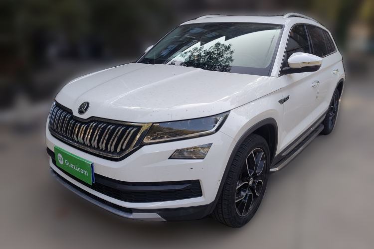Used Skoda Kodiaq 2019 Facelifted TSI330 7-Seater Two-Wheel-Drive Luxury Enjoyment Edition China VI Standard
