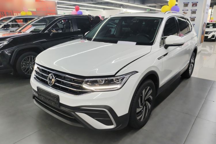 Used Volkswagen Tiguan L 2024 300TSI Automatic Two-Wheel Drive Smart Edition