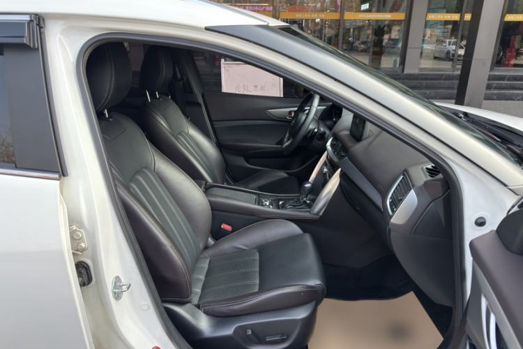 Used Mazda CX-4 2018 2.5L Automatic 4x4 Bluelight Fearless Edition China V Standard
