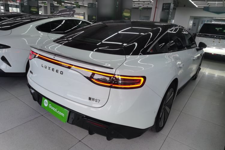 Used Hima Luxeed S7 2024 Max RS