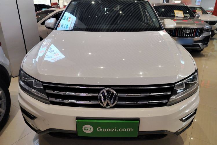 Used Volkswagen Tiguan L 2019 330TSI Automatic Two-Wheel Drive Smart Luxury Version China VI Standard
