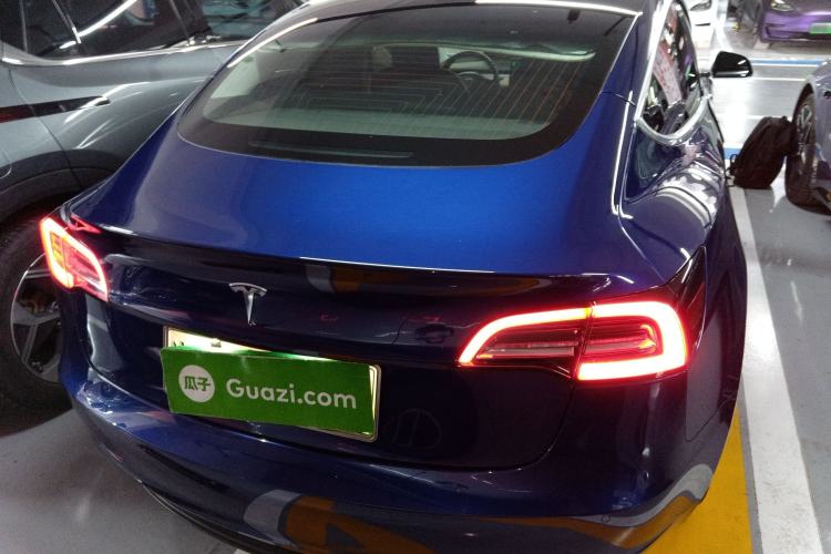 Used Tesla Model 3 2019 Long-Range Rear-Wheel-Drive Version
