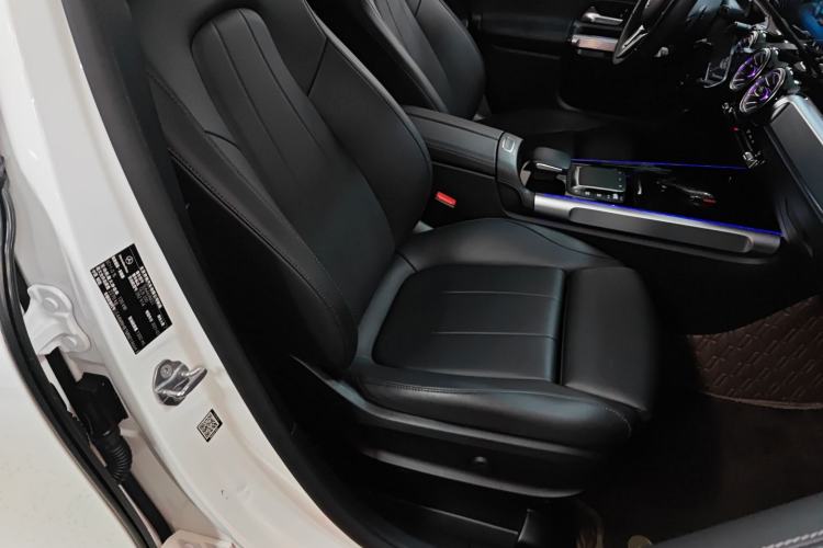 Used Mercedes-Benz GLB 2021 GLB 200 Fashion Model
