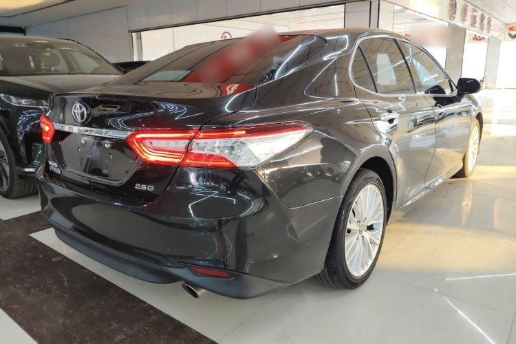 Used Toyota Camry 2018 2.5G Luxury Edition
