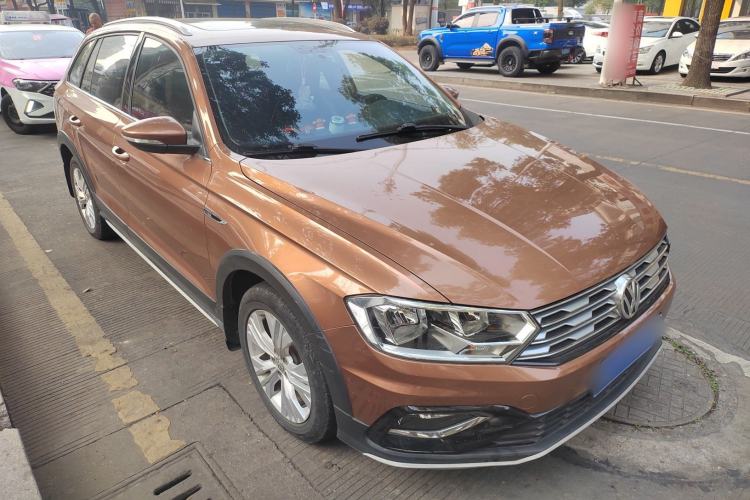 Used Volkswagen C-TREK 2017 1.6L Automatic Comfort Model
