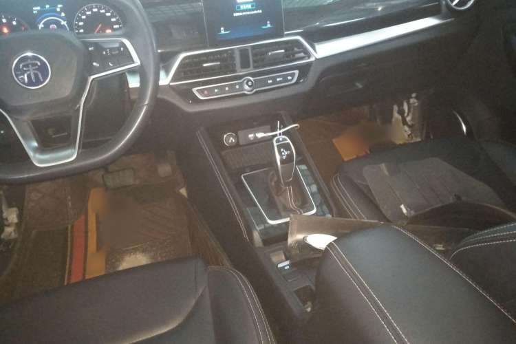 Used BYD Song 2020 Classic Edition 1.5T Automatic Elite Model
