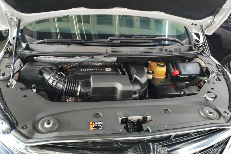 Used Buick GL8 2021 ES Landtrek 653T Luxury Model