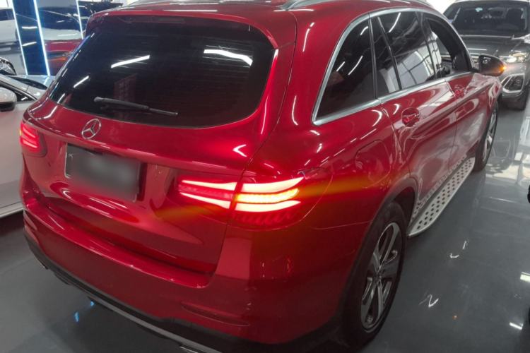 Used Mercedes-Benz GLC 2017 GLC 260 4MATIC Luxury Model