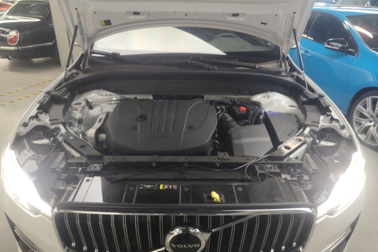 Used Volvo XC60 2024 B5 4x4 Smart Luxury Edition
