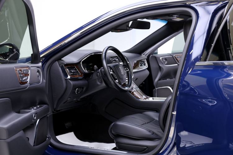 Used Lincoln Continental 2019 2.0T Two-Wheel Drive Prestige Version China VI Standard
