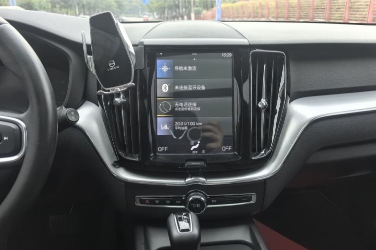 Used Volvo XC60 2020 T5 4x4 Zhiyi Luxury Edition
