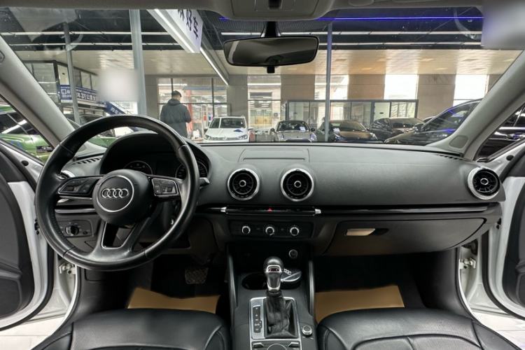 Used Audi A3 2018 30th Anniversary Edition Sportback 35 TFSI Fashion Model