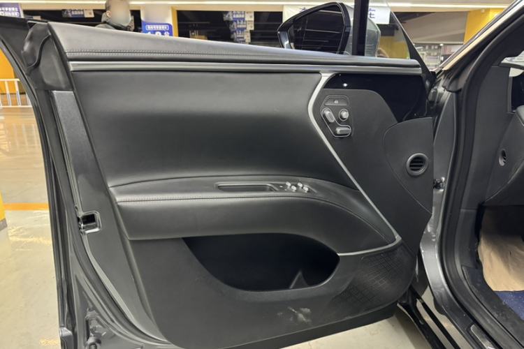 Used  11 2023 Harmony 90° Four-Wheel Drive Version