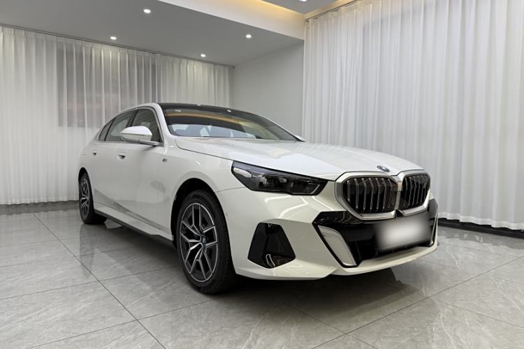 Used BMW i5 2024 eDrive 35L M Sport Package
