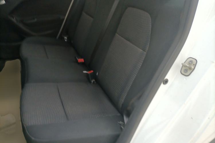 Used Peugeot 301 2014 1.6L Manual Comfort Edition
