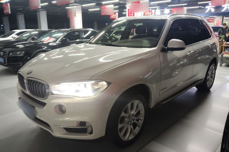 Used BMW X5 2018 xDrive28i
