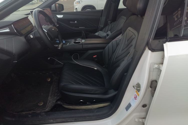 Used  SL03 2023 200Max Range-Extended Version
