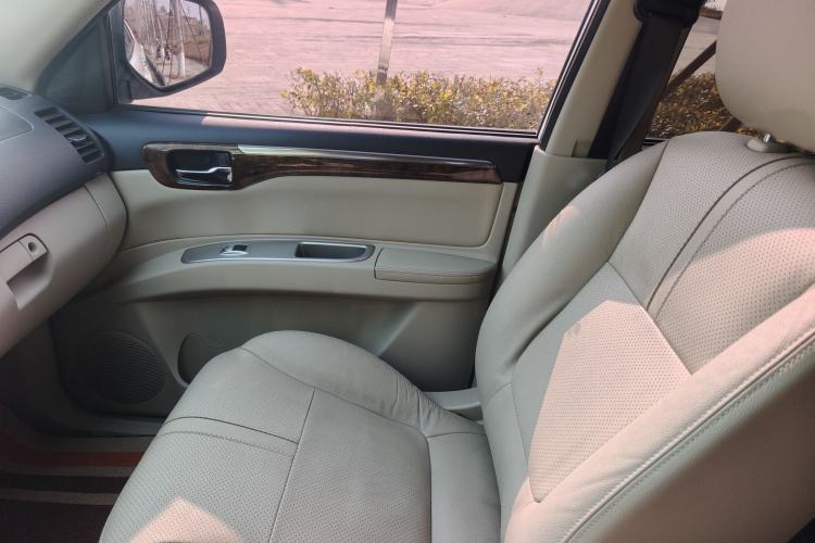 Used Mitsubishi Pajero Sport 2013 3.0L Automatic 4x4 Flagship Edition
