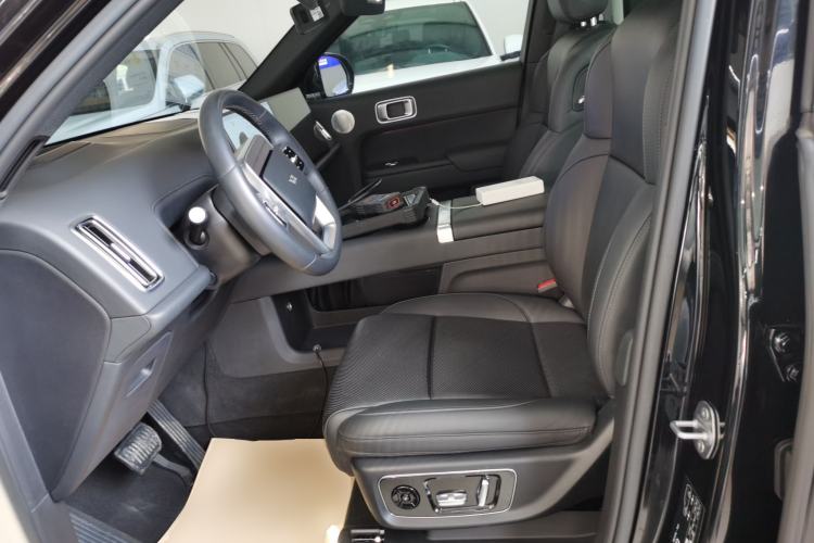 Used Li Auto L9 2024 Ultra Model
