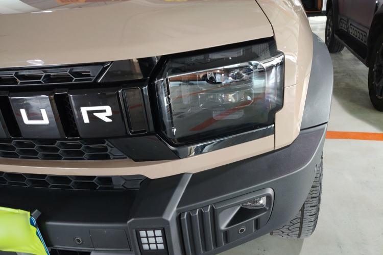 Used Jetour Traveler 2023 2.0T All-Wheel Drive CrossPRO+