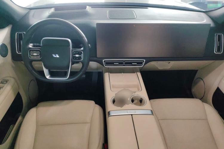 Used Li Auto L8 2023 Pro Model
