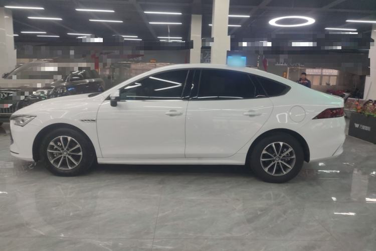 Used BYD Qin PLUS 2024 HONOR Edition DM-i 55KM Leading Model
