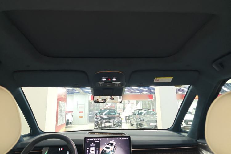 Used Zeekr 009 2022 Revised WE Version
