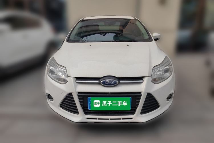 Used Ford Focus 2012 Sedan 1.6L Automatic Fashion Edition