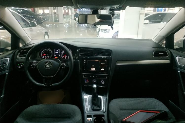 Used Volkswagen Golf 2020 Zhiai Edition 280TSI DSG Comfort Model
