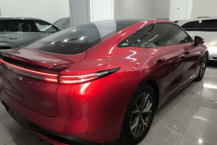 Used  Star Era ES 2025 All-Electric Pro Four-Wheel Drive 77 kWh
