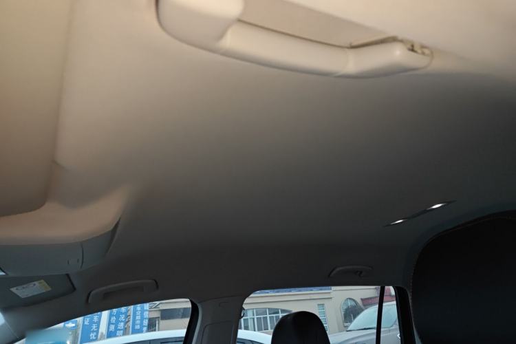 Used Volkswagen Tiguan L 2017 330TSI Automatic Two-Wheel Drive Luxury Edition
