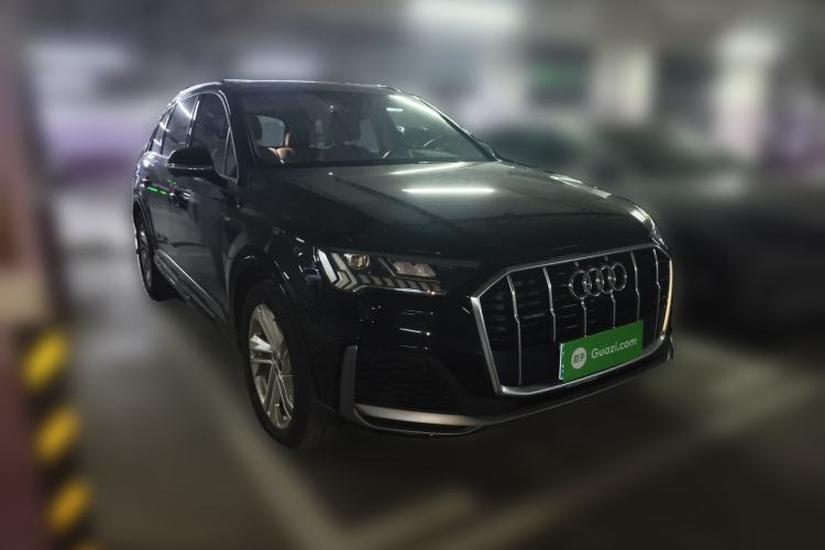 Used Audi Q7 2023 45 TFSI quattro S line Sport model