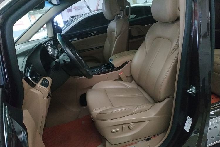 Used Buick GL8 2018 ES 28T Flagship Model China VI Standard
