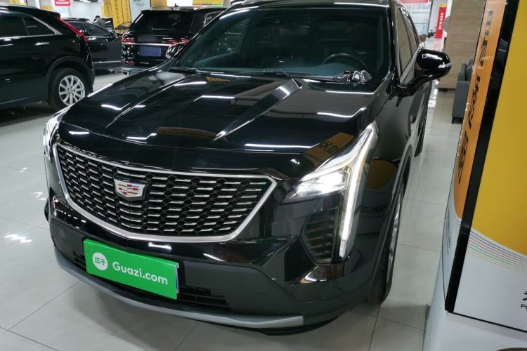 Used Cadillac XT4 2023 28T Two-Wheel-Drive Luxury Version