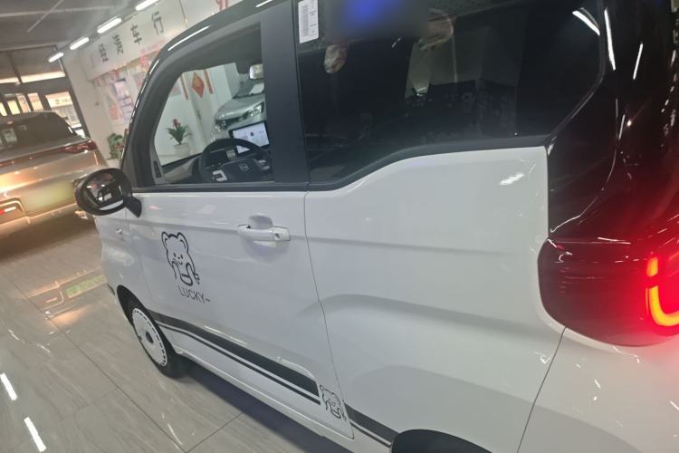 Used Chery QQ Ice Cream 2024 Edition Youth Version 205km Sundae