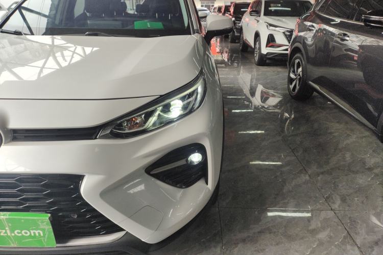 Used Toyota Wildlander 2023 2.0L CVT Two-Wheel Drive Luxury PLUS Edition
