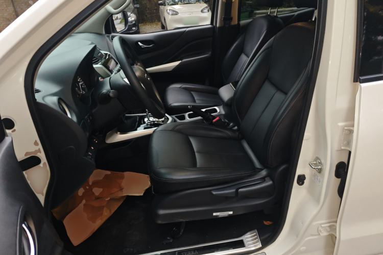 Used Nissan Terra 2020 2.5L XL Upper Automatic Two-Wheel Drive Luxury Edition
