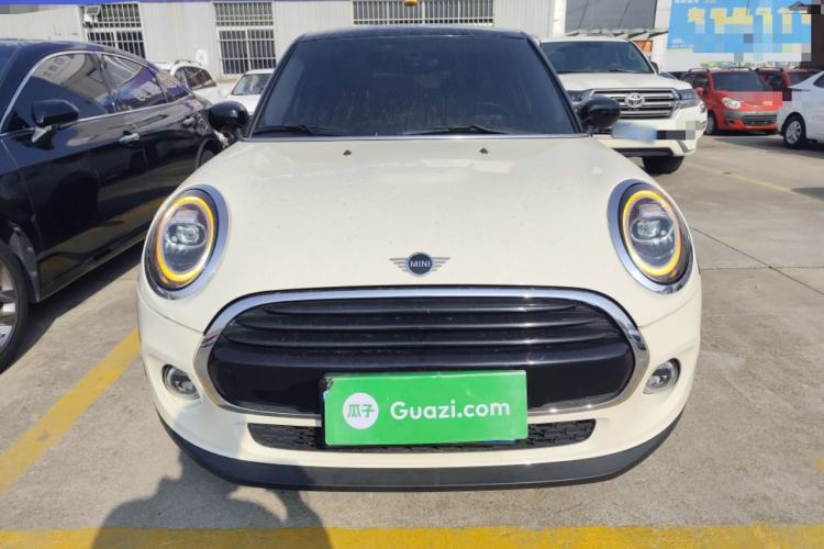 Used  MINI 2021 1.5T COOPER Classic Edition Five-Door Version
