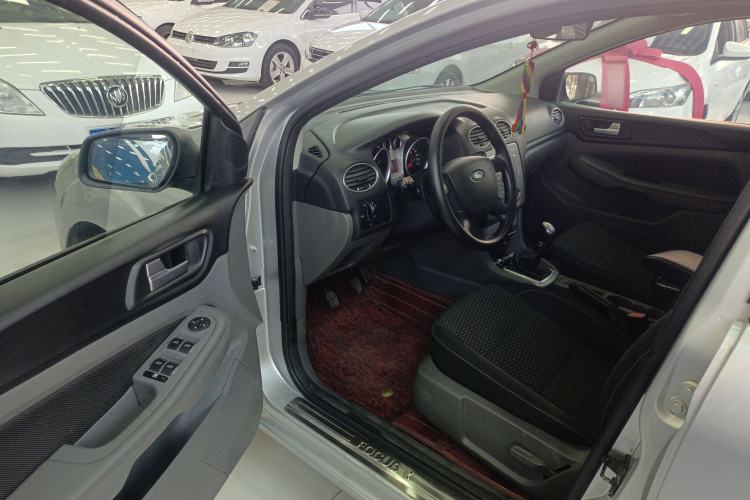 Used Ford Focus 2013 Hatchback Classic 1.8L Manual Base Model
