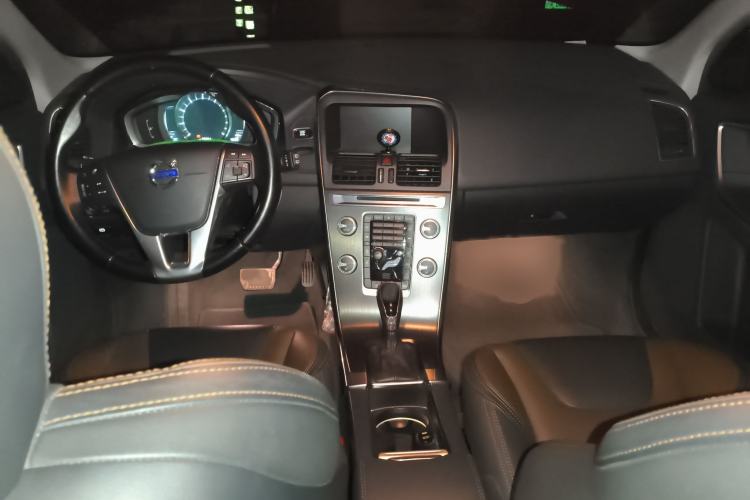 Used Volvo XC60 2015 T5 AWD Zhiyuan Edition